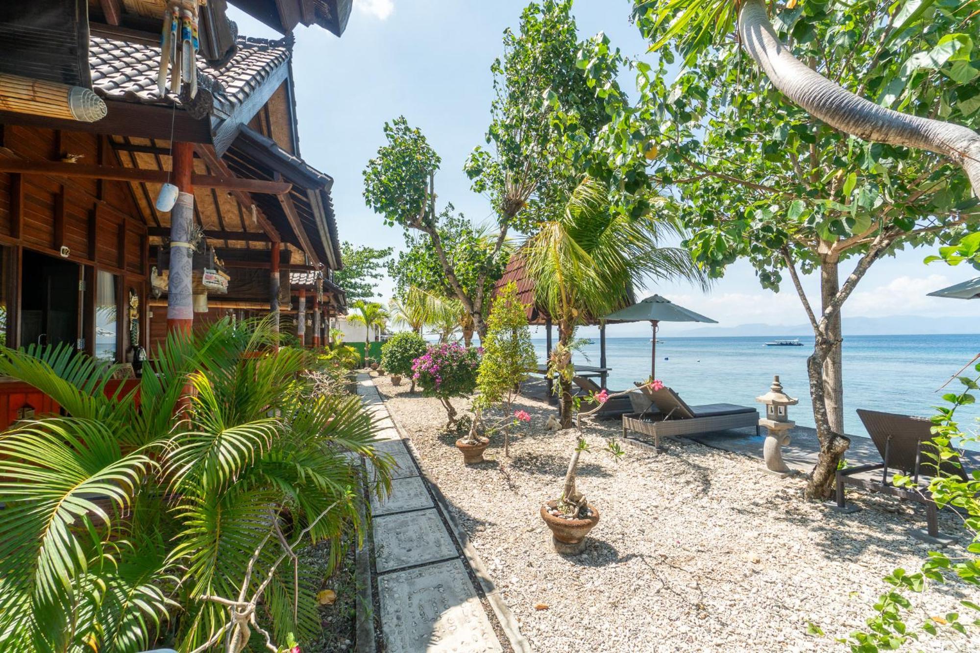 Hotel Merta Beach Bungalow By Bukit Vista Toyapakeh Exterior foto